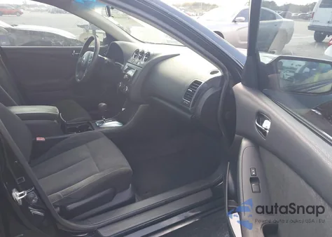 2012 Nissan Altima 2.5 S z USA, uszkodzony, nr VIN 1N4AL2AP5CC226689